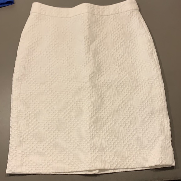 Banana Republic Pencil Skirt - Picture 2 of 7